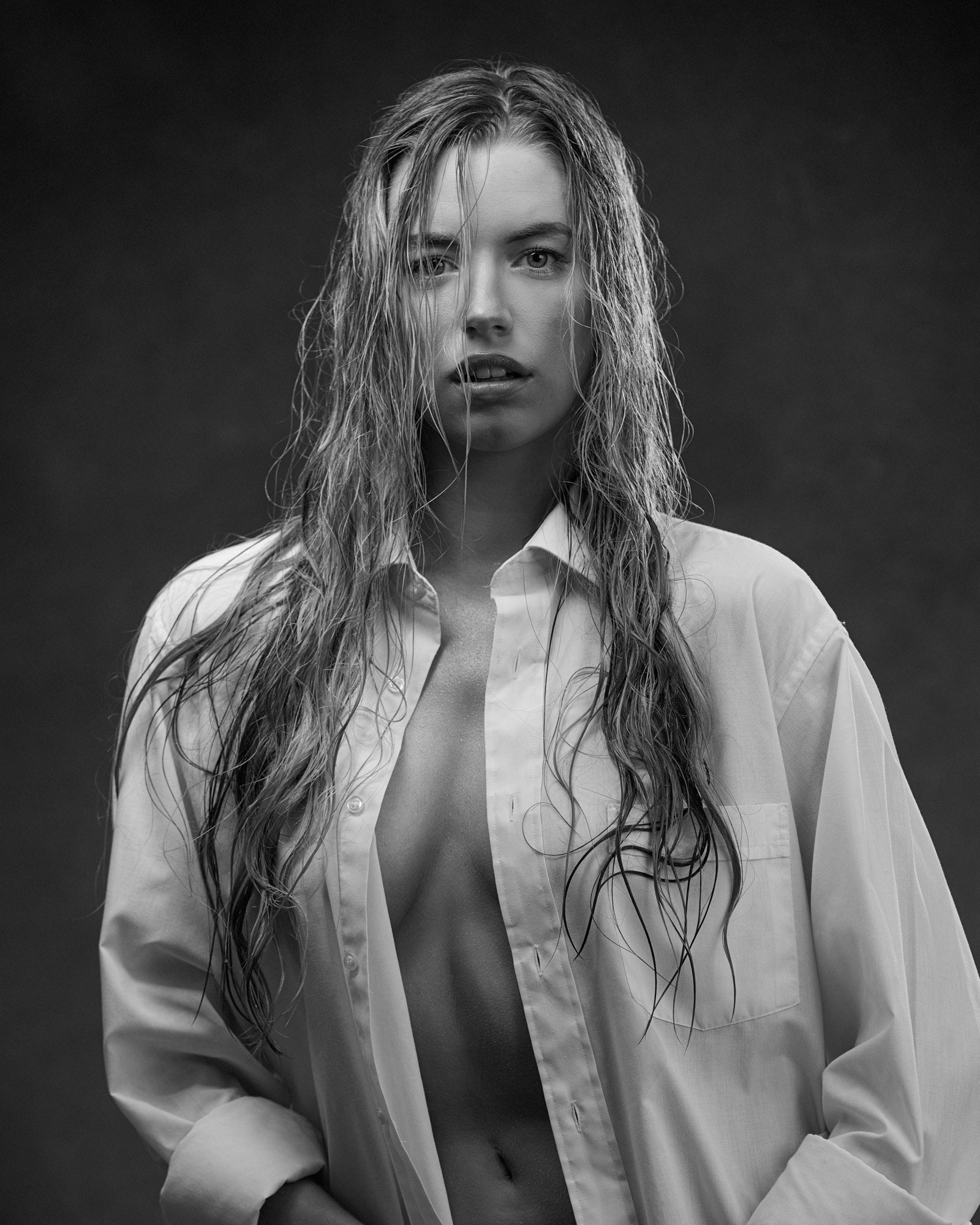 Black & White portrait in a wet look style